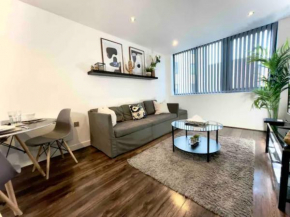 Stylish, cosy apartment in city centre w/ Netflix